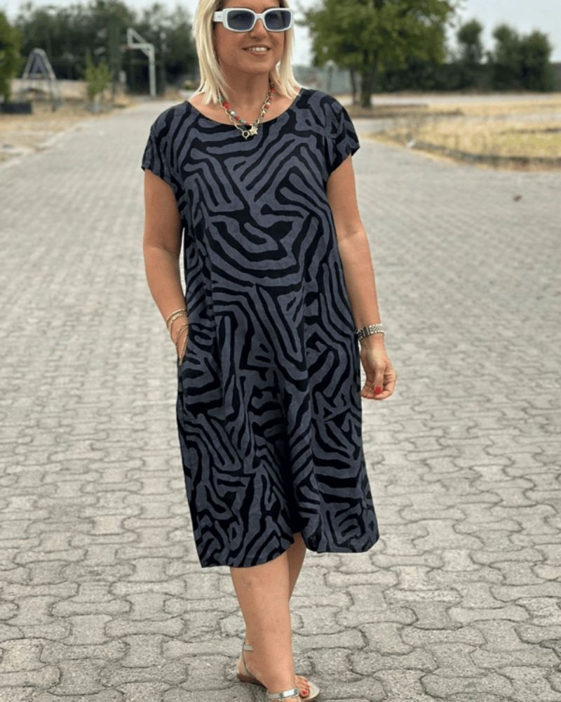Veronika | Weites Sommerkleid mit Rundhalsausschnitt