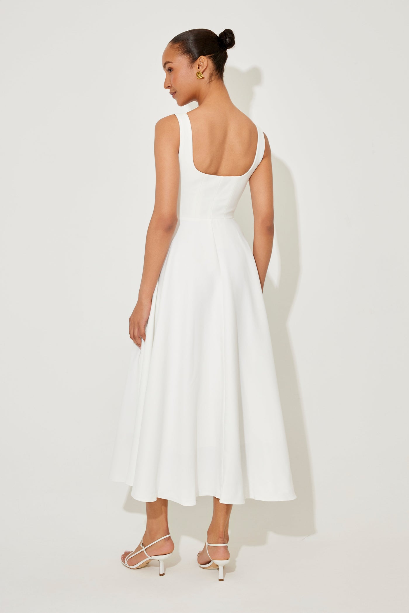 Delphine | Zeitloses fließendes Midi-Kleid