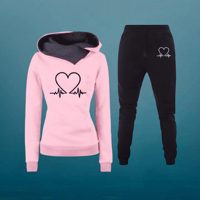 Liebe | Bequemer und liebevoller Jogginganzug