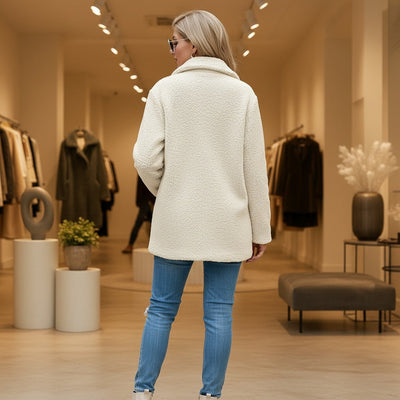 Jasmijn I Weiche Teddyjacke